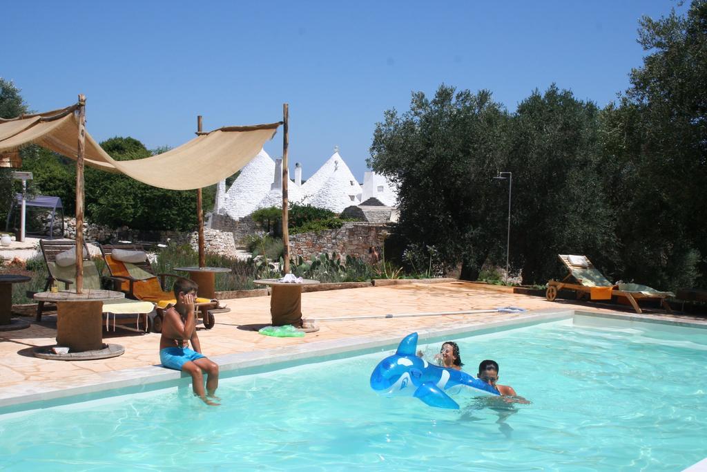 Aparthotel I Trulli Di Acquarossa Cisternino Exteriér fotografie