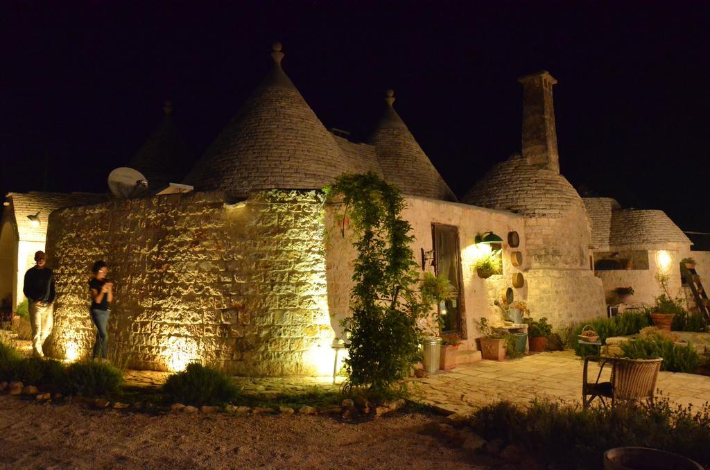 Aparthotel I Trulli Di Acquarossa Cisternino Exteriér fotografie