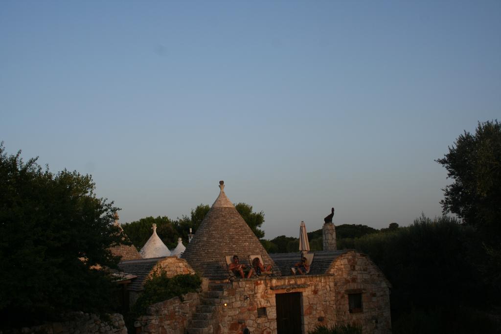 Aparthotel I Trulli Di Acquarossa Cisternino Exteriér fotografie
